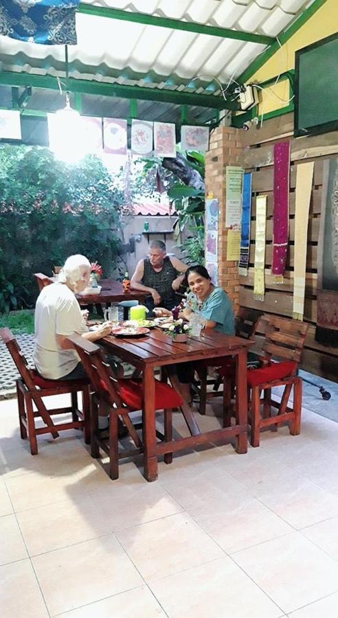 Dutch Cosy Home เชียงใหม่ ภายนอก รูปภาพ